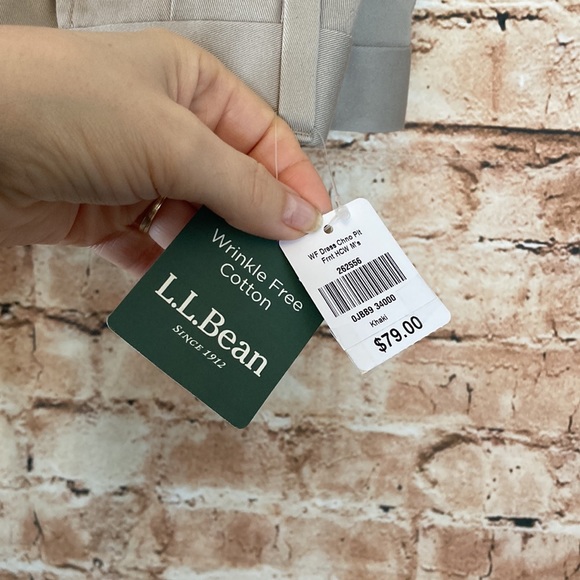 L.L. Bean dress chinos/khakis - Picture 2 of 12